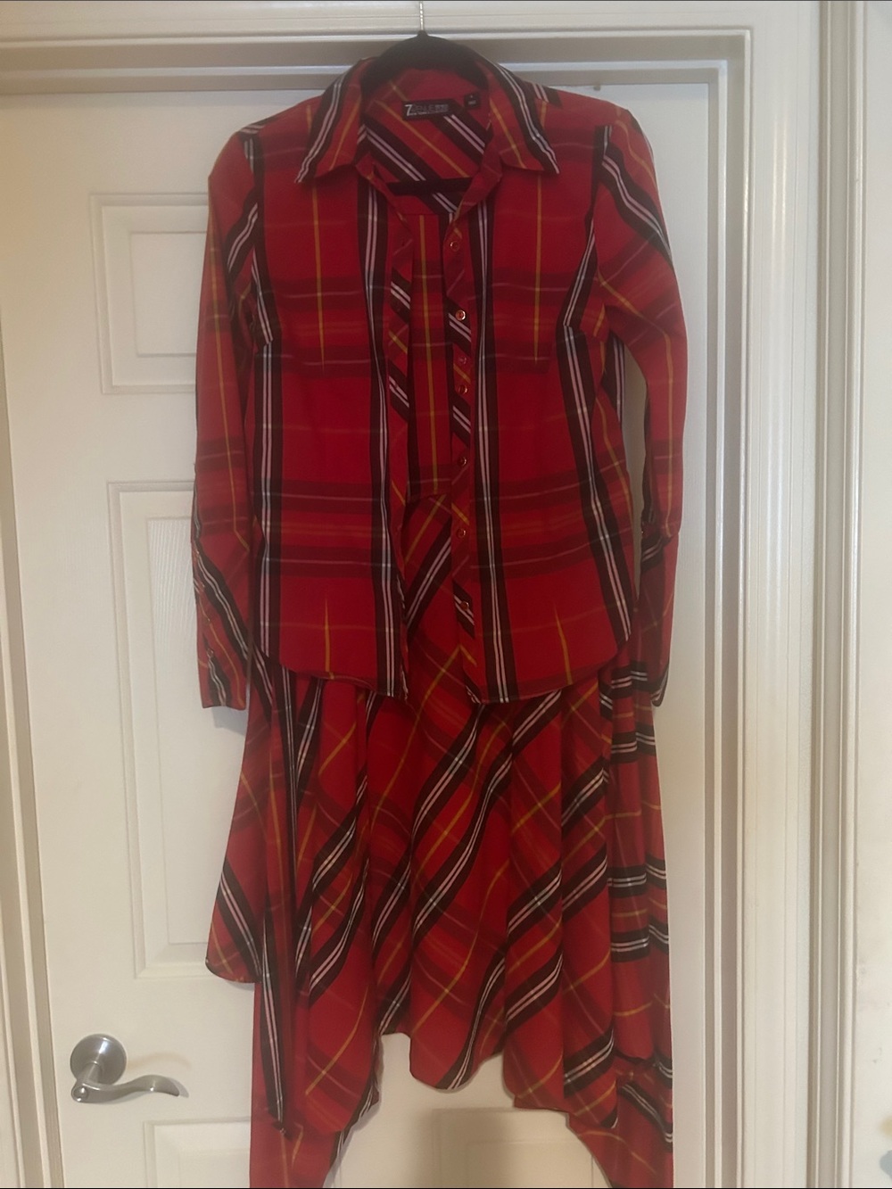 New York & Company Red Plaid Button-Up Top and Skirt Set
